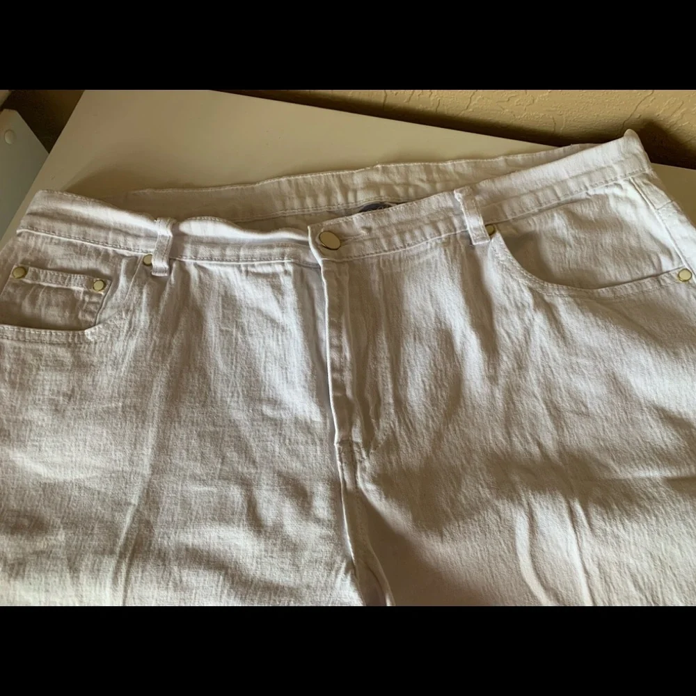 DG2 Women’s Plus Size White Jean Shorts